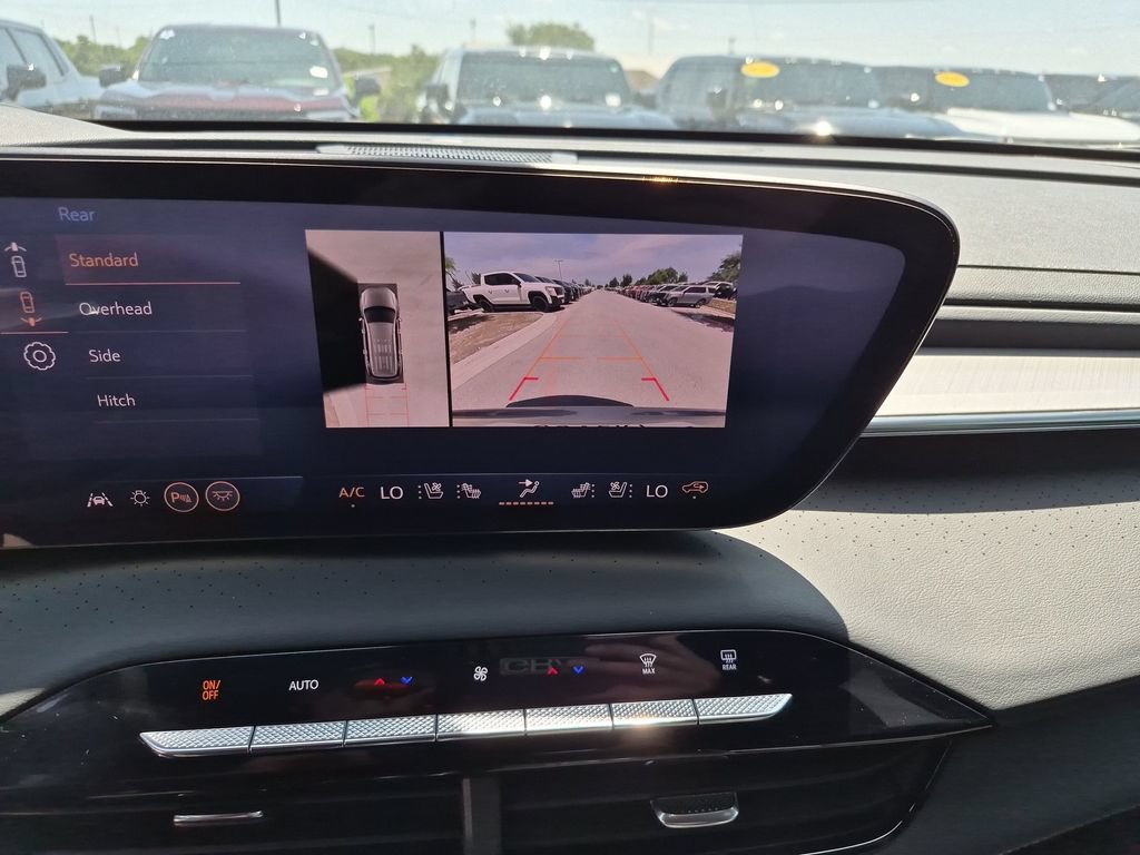New 2026 Buick Enclave Avenir w/ Super Cruise Package FWD image 28