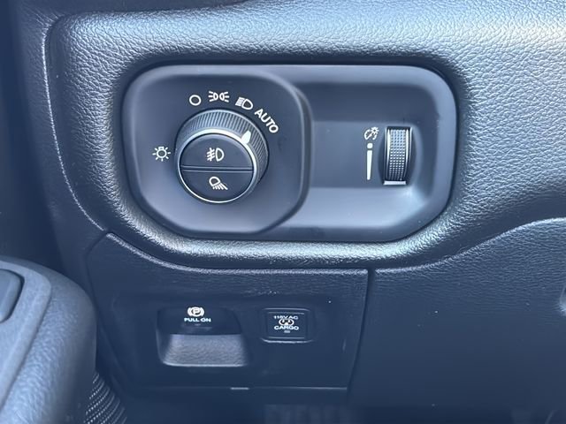 New 2026 RAM 1500 Express image 33