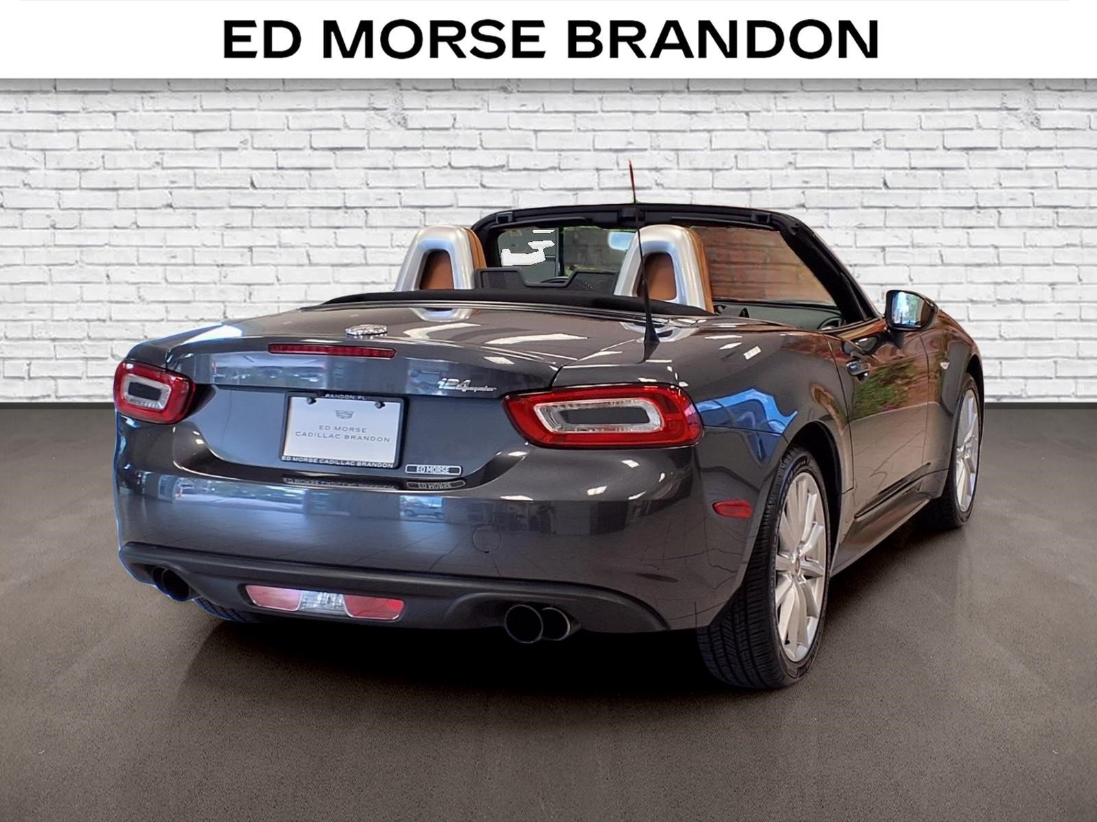 Used 2018 FIAT 124 Spider Lusso RWD image 5