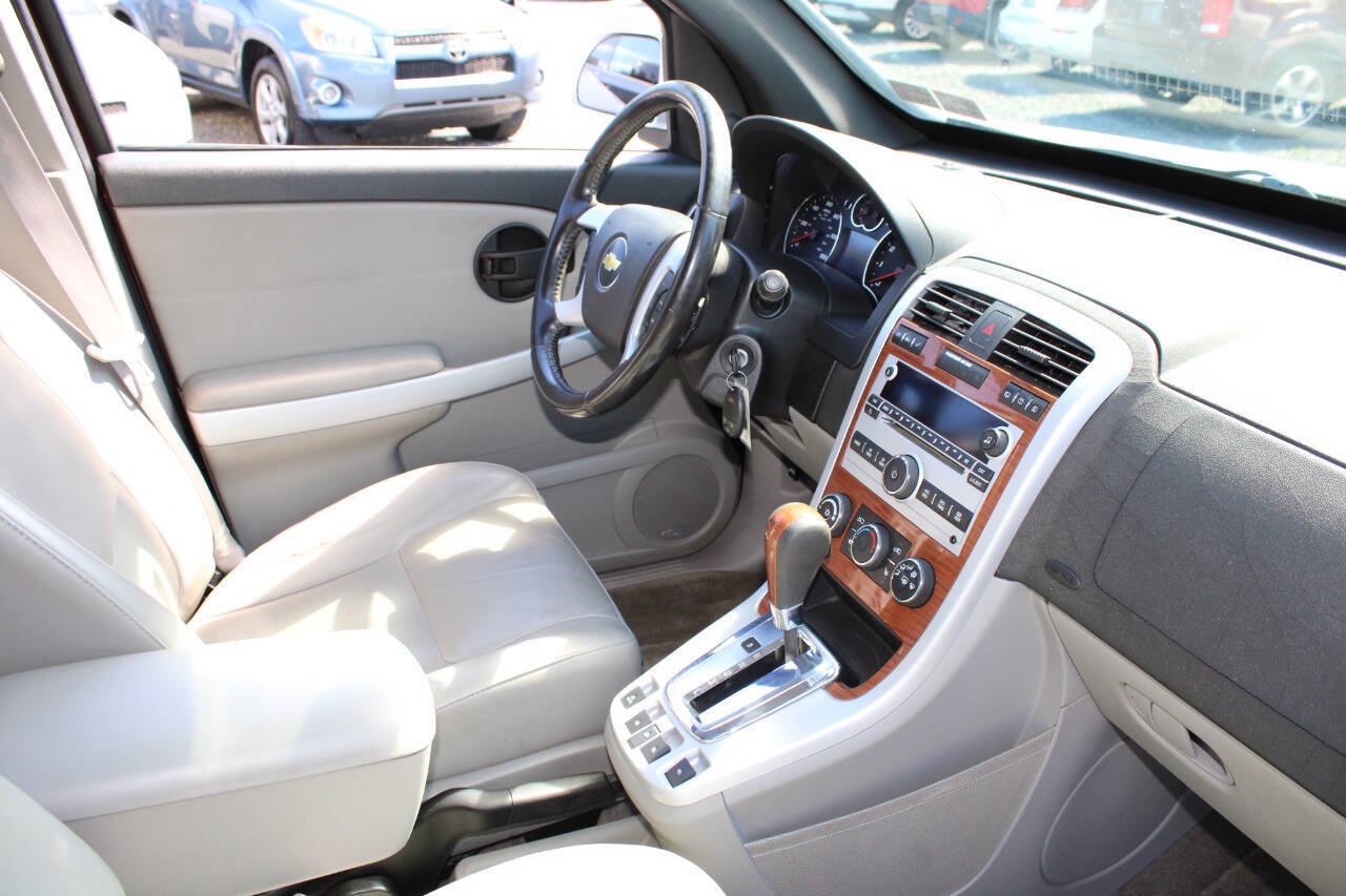 Used 2009 Chevrolet Equinox LT w/ LT Preferred Equipment Group FWD image 12