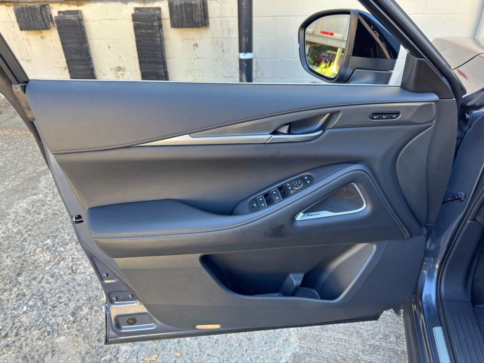 Used 2026 INFINITI QX60 Luxe w/ Cargo Package FWD image 46