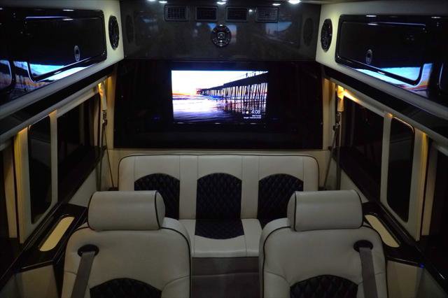 Used 2016 Mercedes-Benz Sprinter 2500 image 27