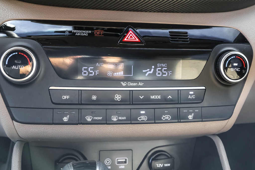 Used 2020 Hyundai Tucson SEL AWD/4WD image 24