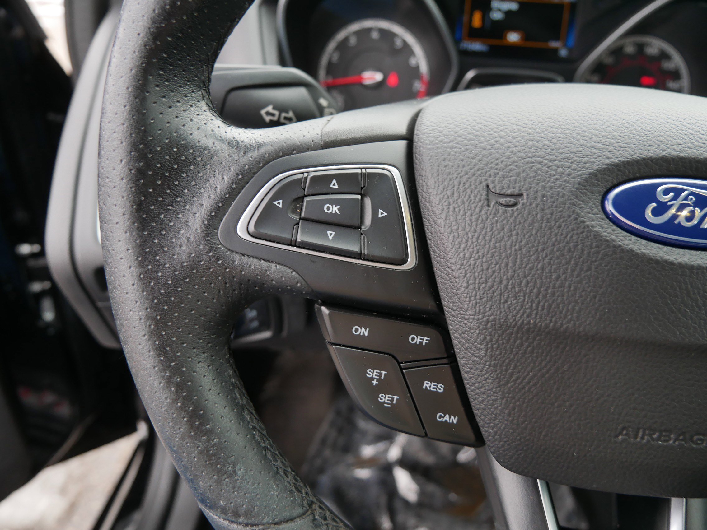 Used 2018 Ford Focus ST w/ Equipment Group 401A image 28