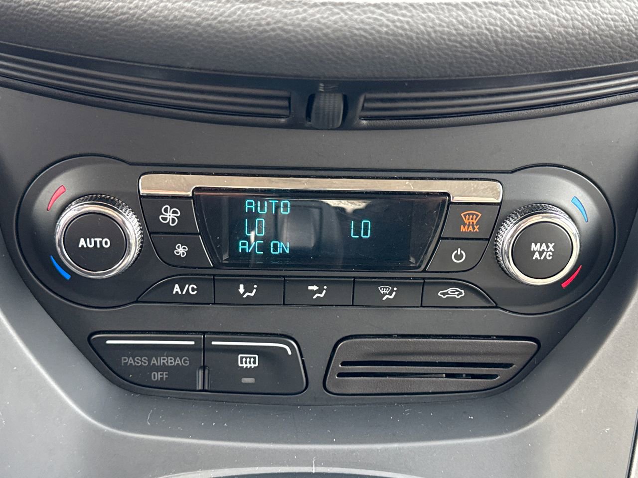 Used 2014 Ford Escape SE w/ Equipment Group 201A image 21