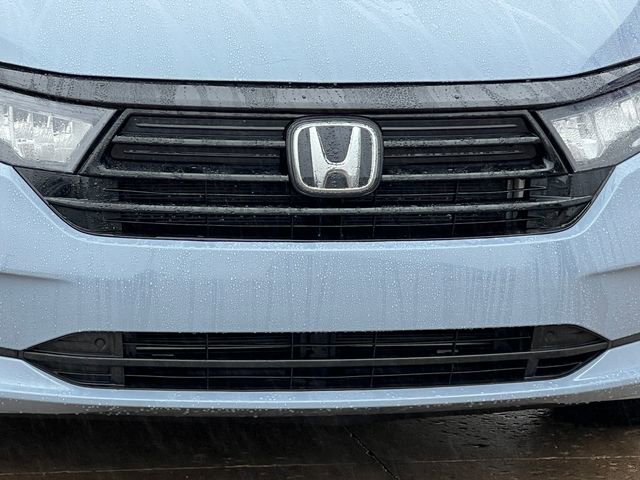 Used 2024 Honda Odyssey Sport image 39
