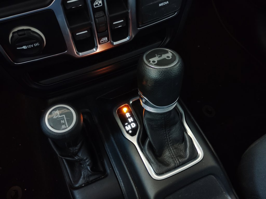Used 2019 Jeep Wrangler Unlimited Sport S AWD/4WD image 30