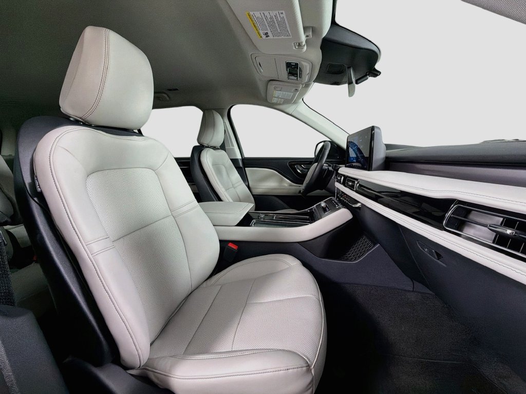 New 2027 Lincoln Aviator 2WD image 29