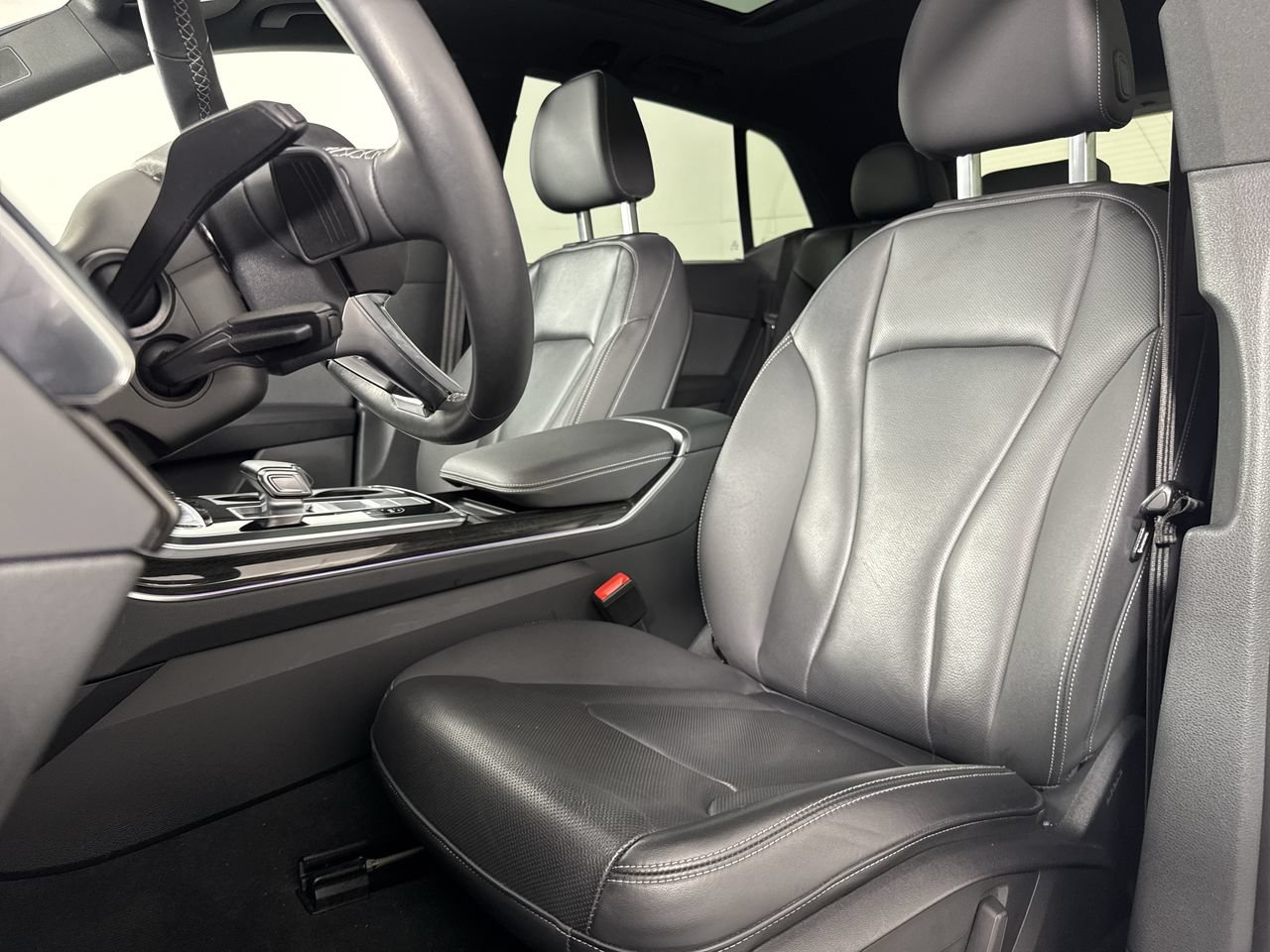 Used 2021 Audi Q8 Prestige AWD/4WD image 19