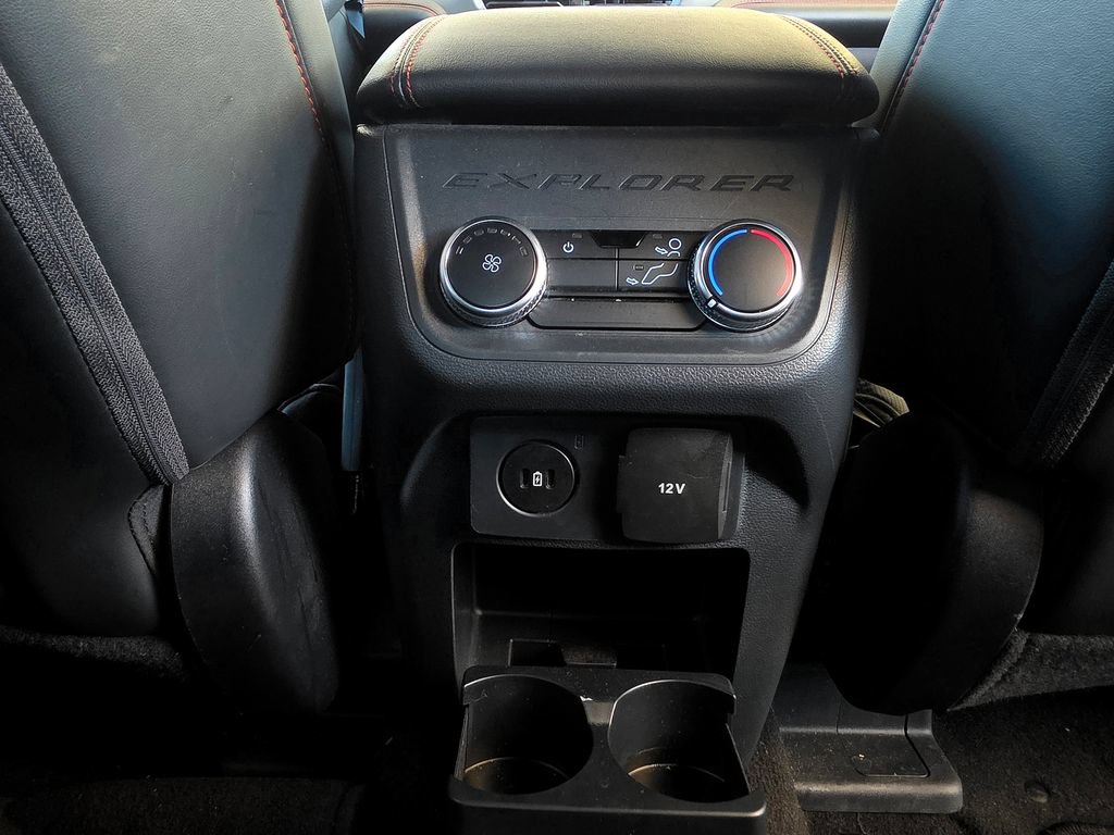 Used 2025 Ford Explorer ST-Line AWD/4WD image 79