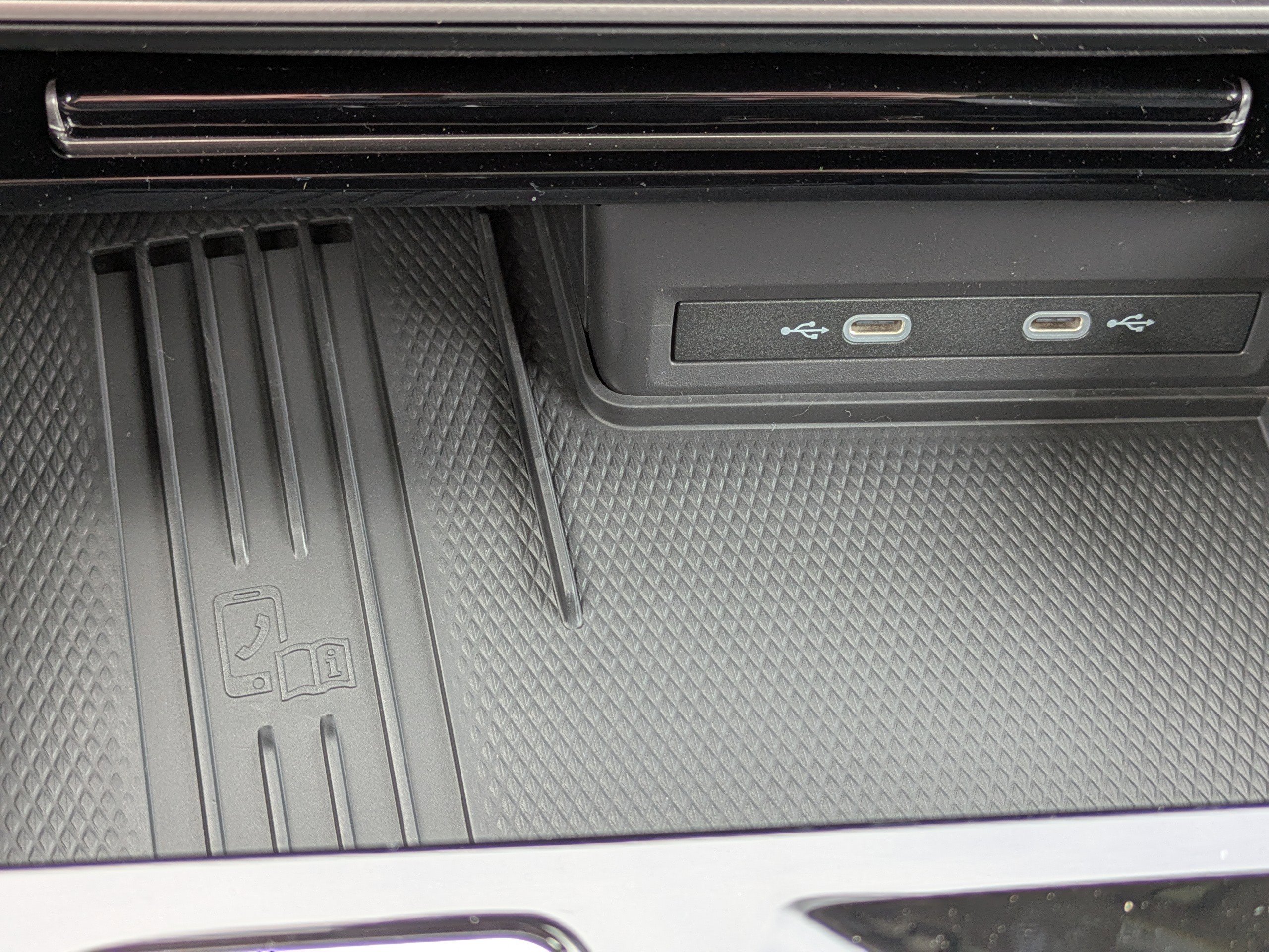 New 2026 Volkswagen Atlas Peak Edition image 24