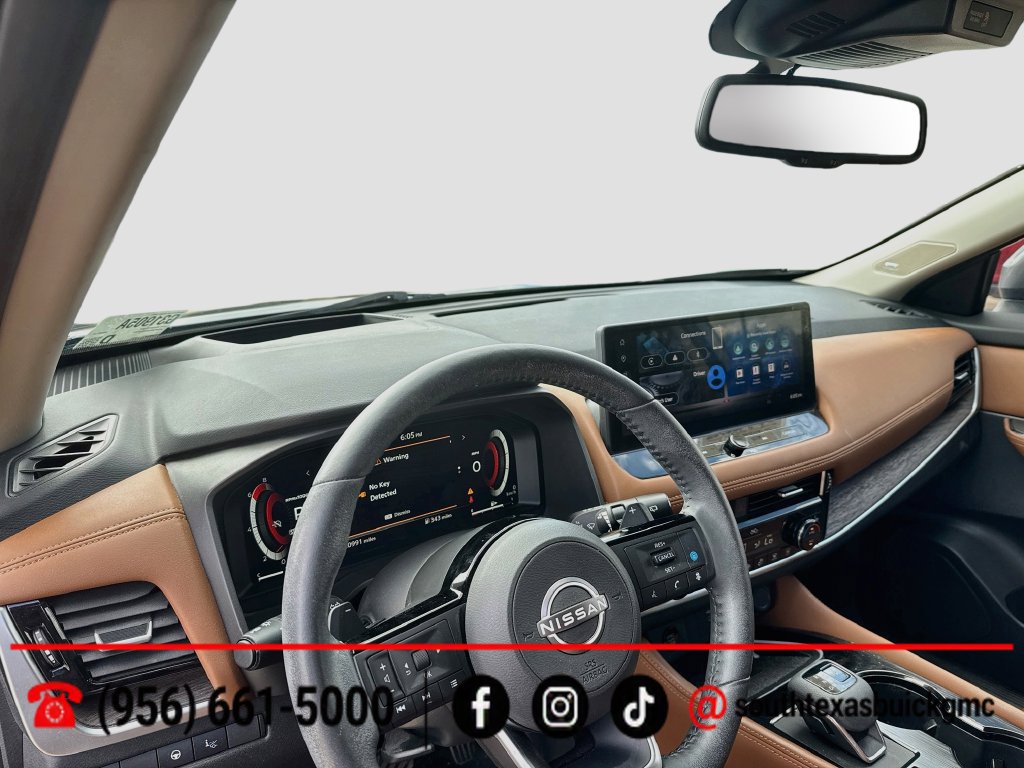 Used 2024 Nissan Rogue Platinum w/ Platinum Premium Package FWD image 12