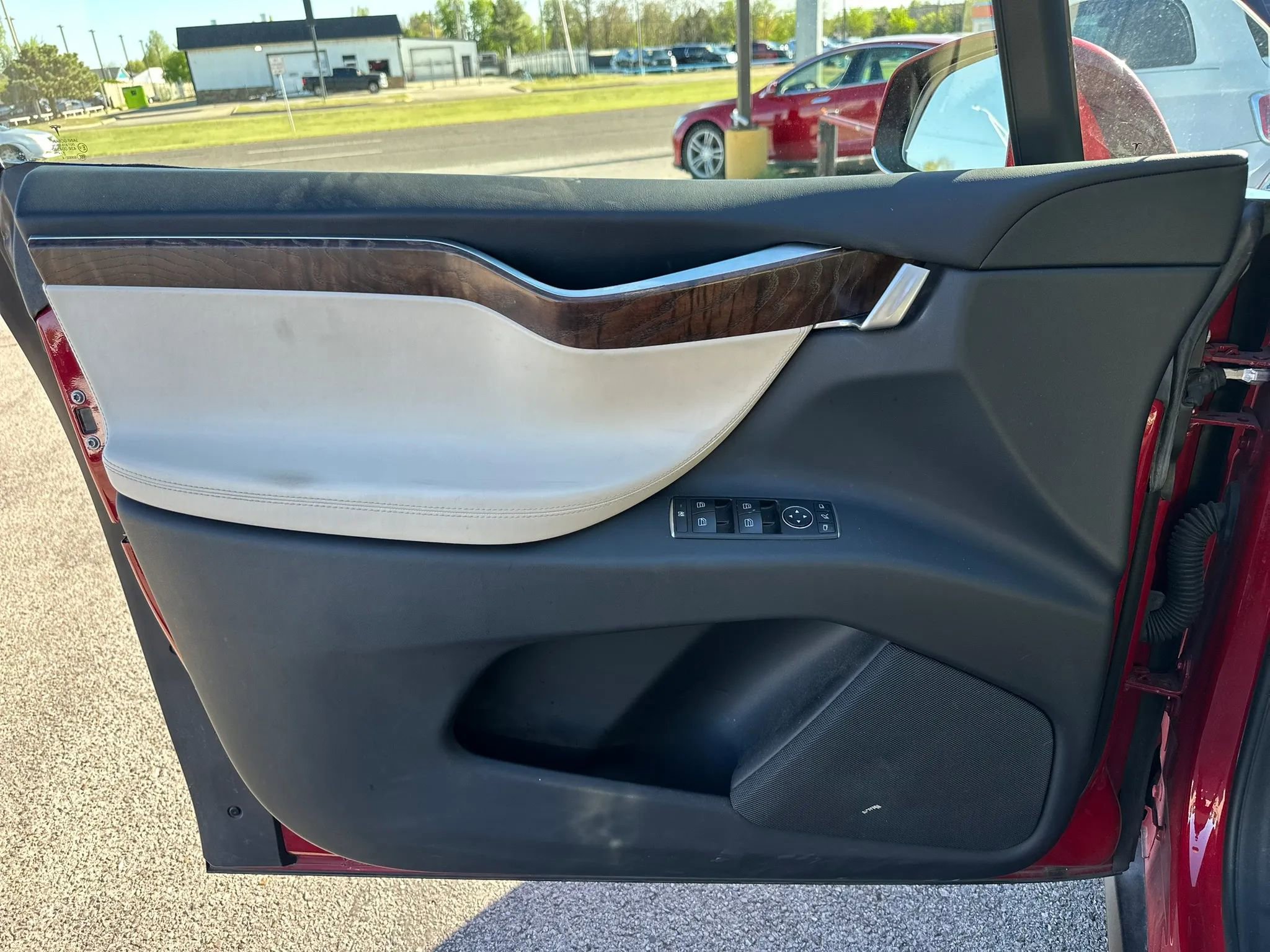 Used 2017 Tesla Model X P100D image 28