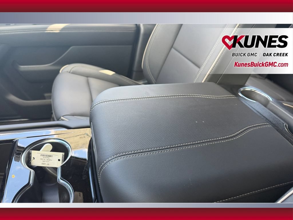 New 2026 GMC Yukon XL Elevation AWD/4WD image 29