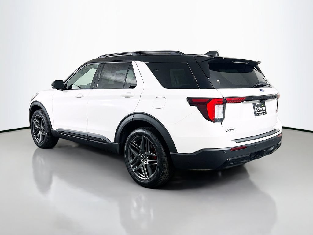 New 2026 Ford Explorer ST-Line w/ ST-Line Street Pack AWD/4WD image 11