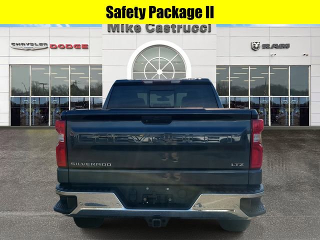 Used 2019 Chevrolet Silverado 1500 LTZ w/ LTZ Premium Package image 5