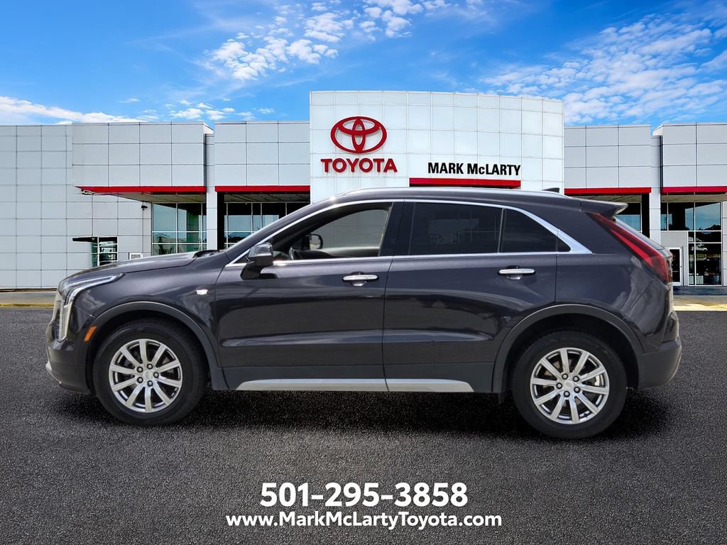 Used 2023 Cadillac XT4 Premium Luxury w/ Cold Weather Package AWD/4WD image 2