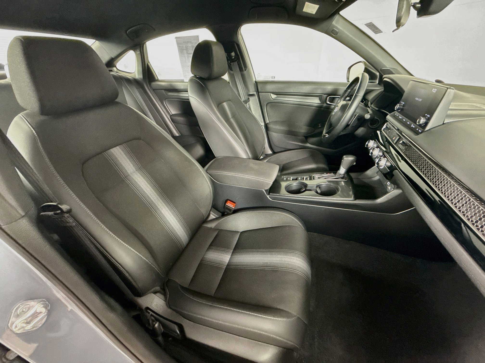 Used 2024 Honda Civic Sport image 33