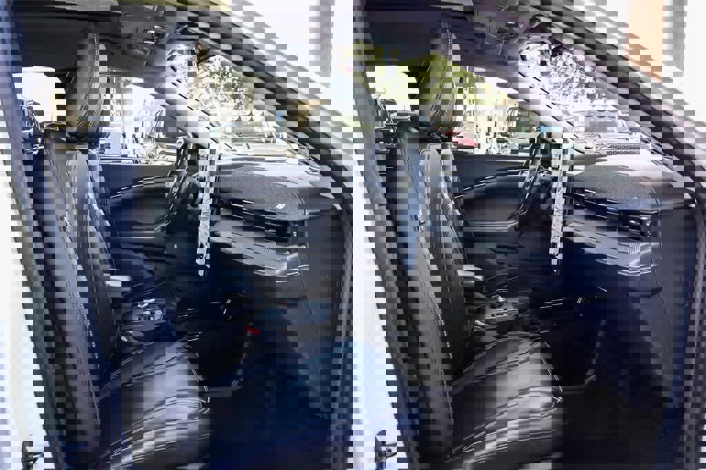 Used 2023 Ford Mustang Mach-E Premium image 15