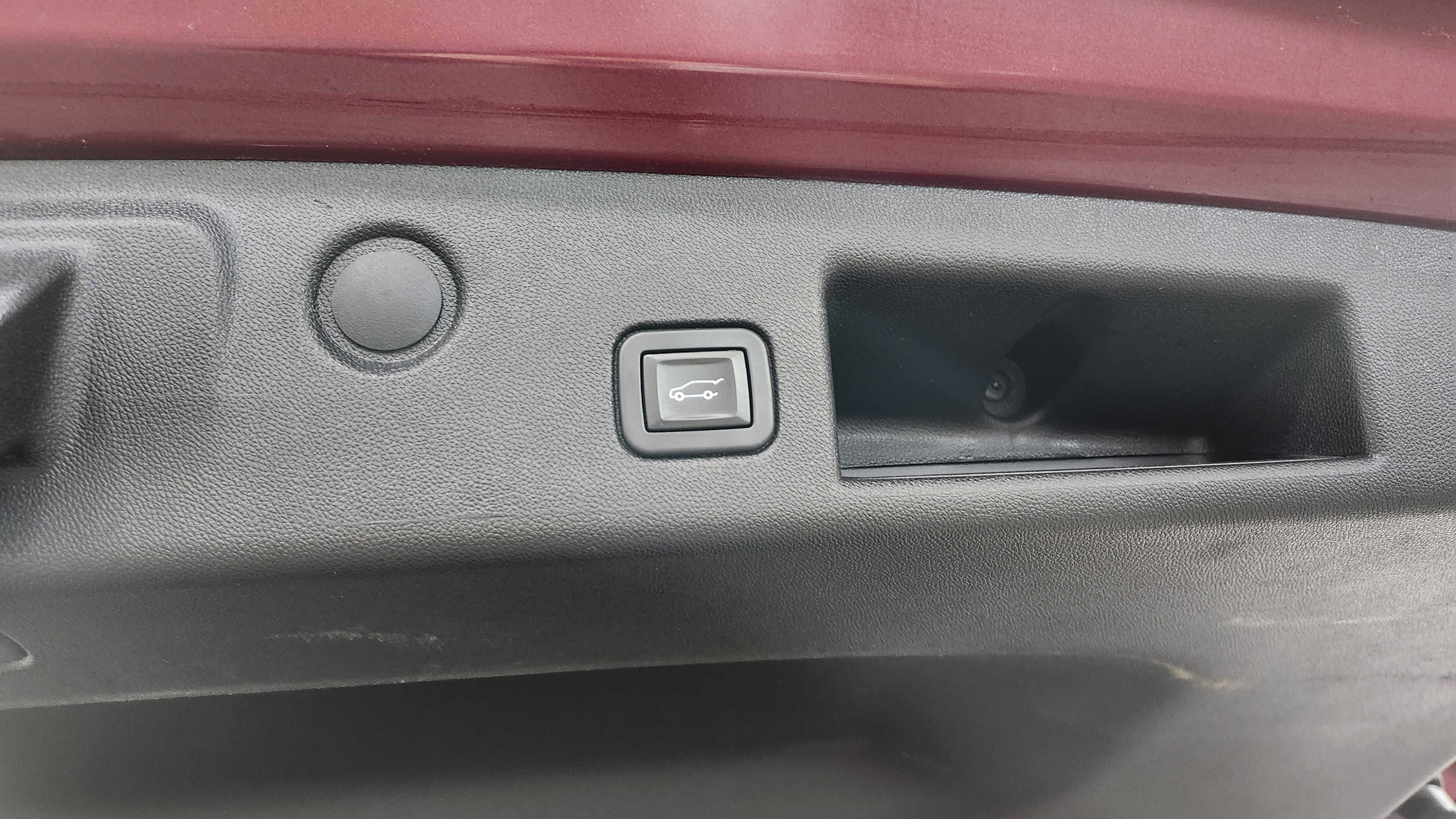 Used 2019 Chevrolet Equinox Premier image 23