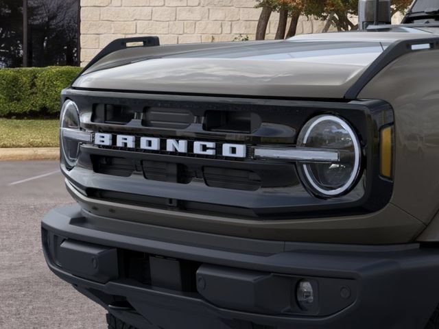 New 2026 Ford Bronco Outer Banks AWD/4WD image 19