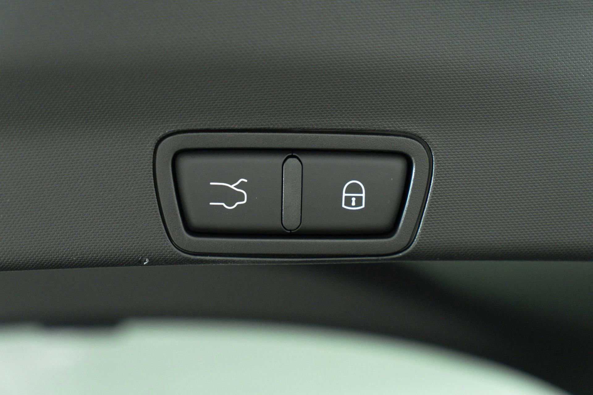 New 2025 Alfa Romeo Stelvio Sprint w/ Veloce Package image 33