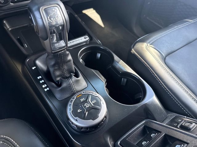 Certified 2025 Ford Bronco Outer Banks AWD/4WD image 30