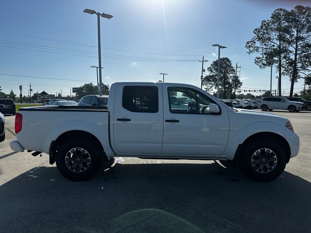 Used 2018 Nissan Frontier PRO-4X AWD/4WD image 4
