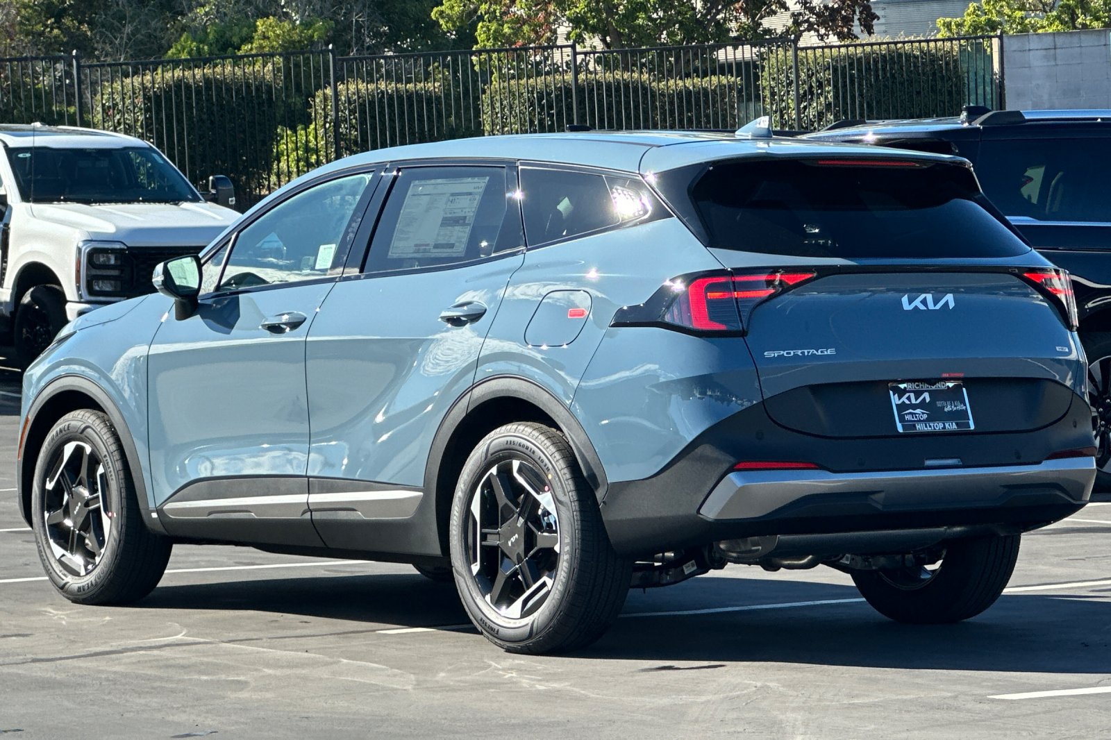 New 2027 Kia Sportage S FWD image 6