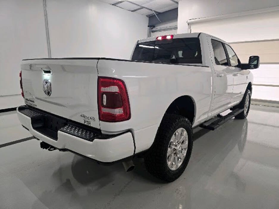 Used 2023 RAM 2500 Laramie AWD/4WD image 10