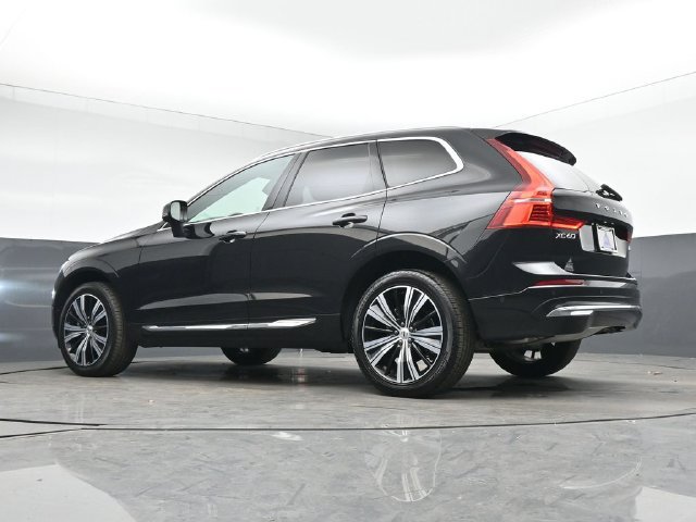 Used 2023 Volvo XC60 B5 Plus w/ Climate Package AWD/4WD image 40