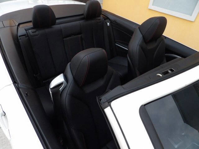 Used 2019 BMW 430i Convertible w/ Convenience Package image 24