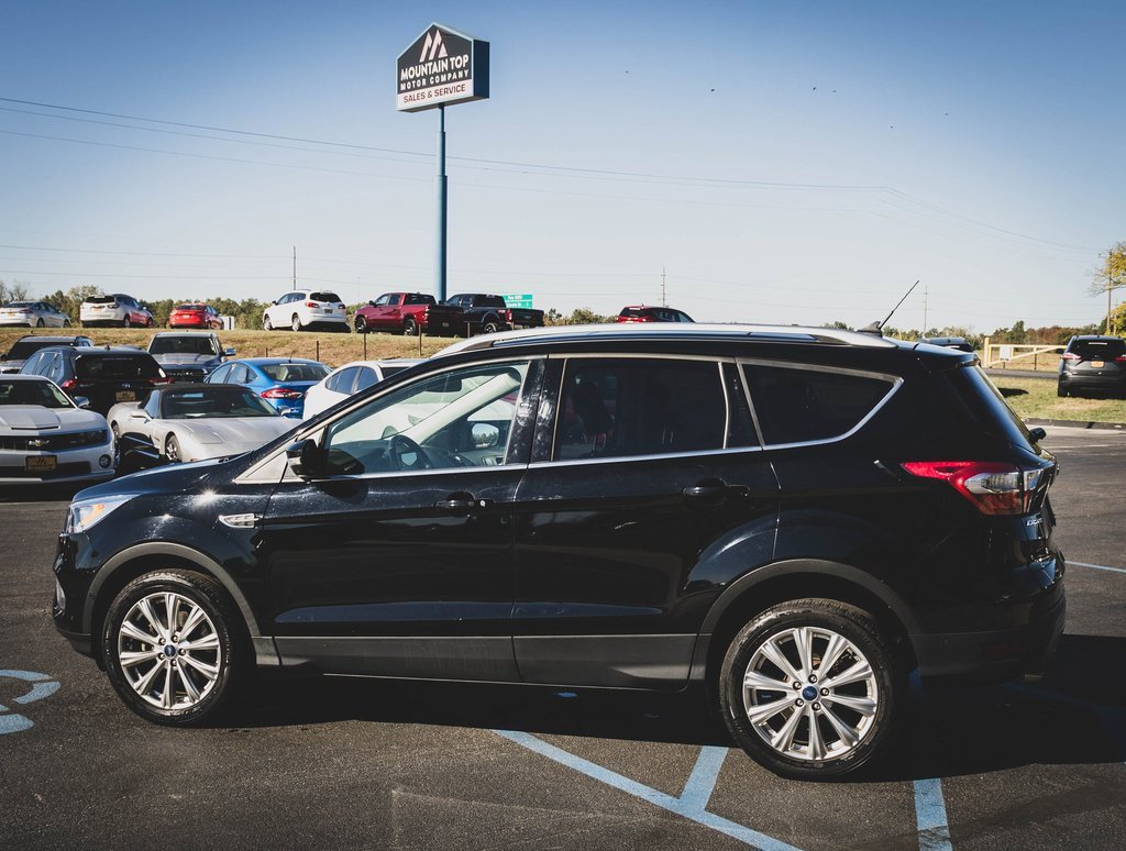 Used 2018 Ford Escape Titanium w/ Ford Safe & Smart Package image 24