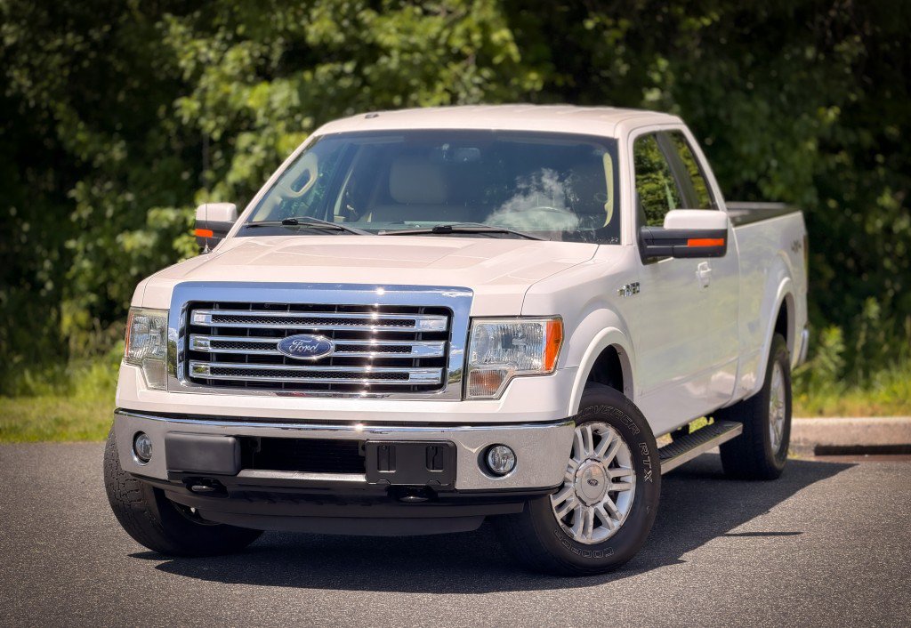 Used 2013 Ford F150 Lariat w/ Mid Equipment Group AWD/4WD image 5
