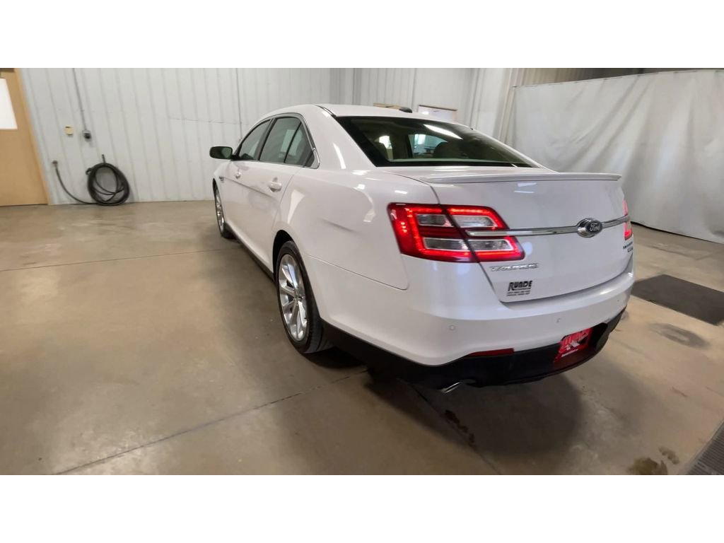 Used 2017 Ford Taurus Limited AWD/4WD image 6