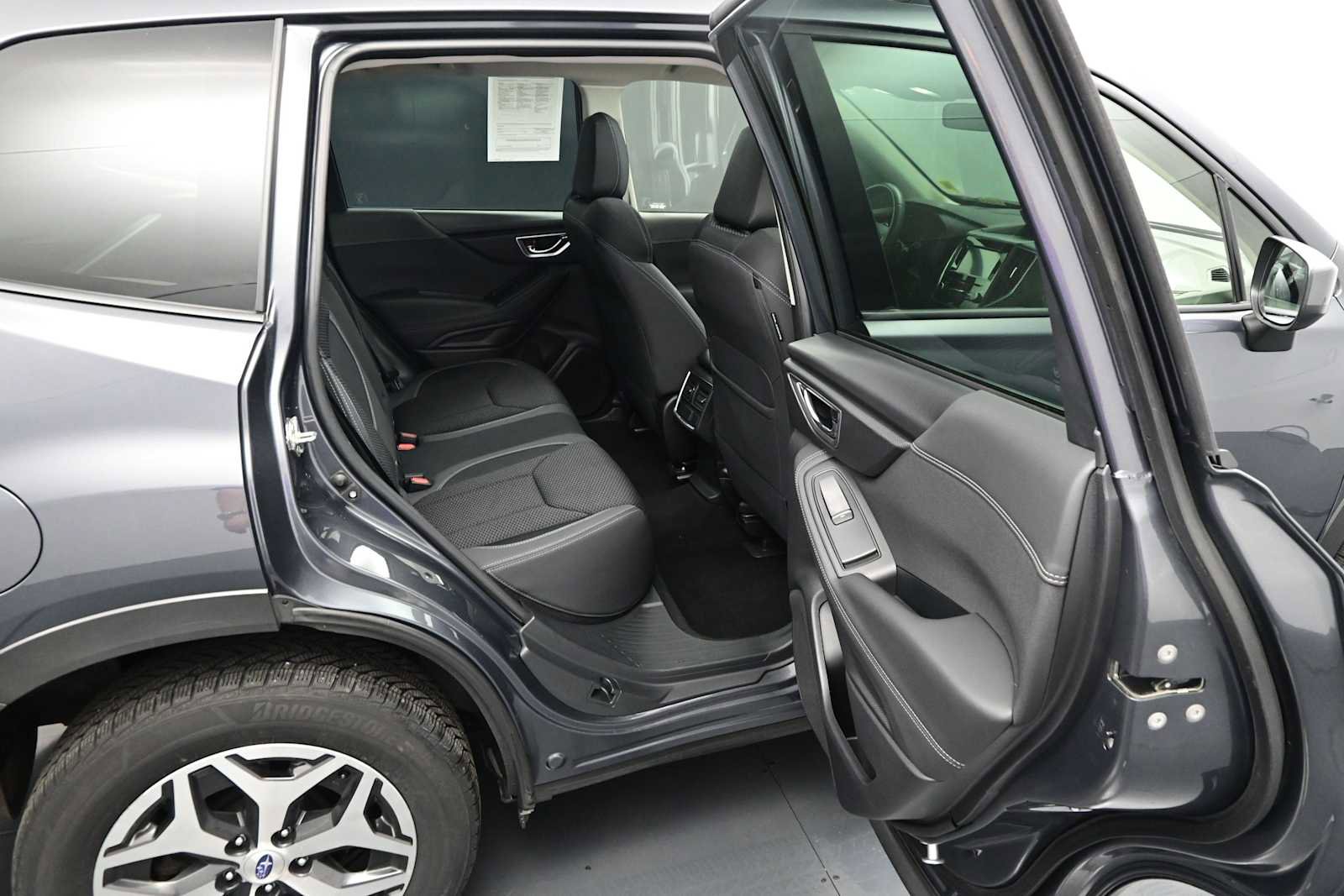 Certified 2022 Subaru Forester Premium AWD/4WD image 45
