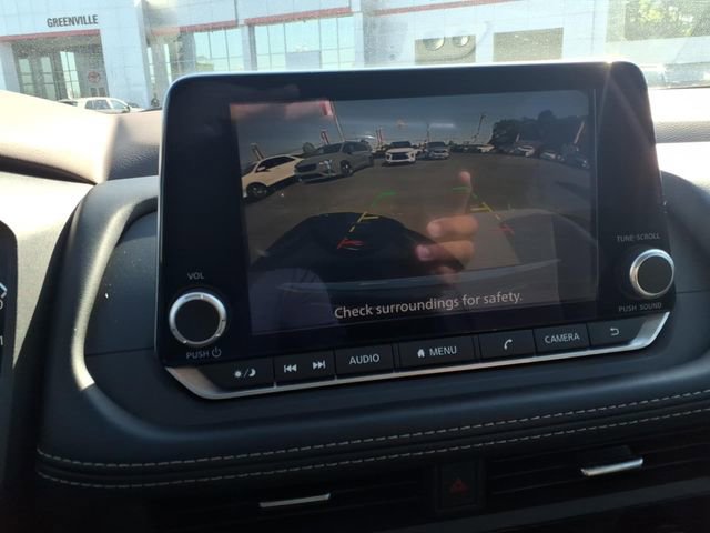Used 2023 Nissan Rogue SV FWD image 19