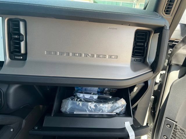 New 2026 Ford Bronco Outer Banks w/ Sasquatch Package AWD/4WD image 26