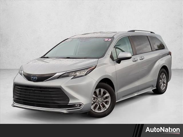 Used 2023 Toyota Sienna XLE video 1