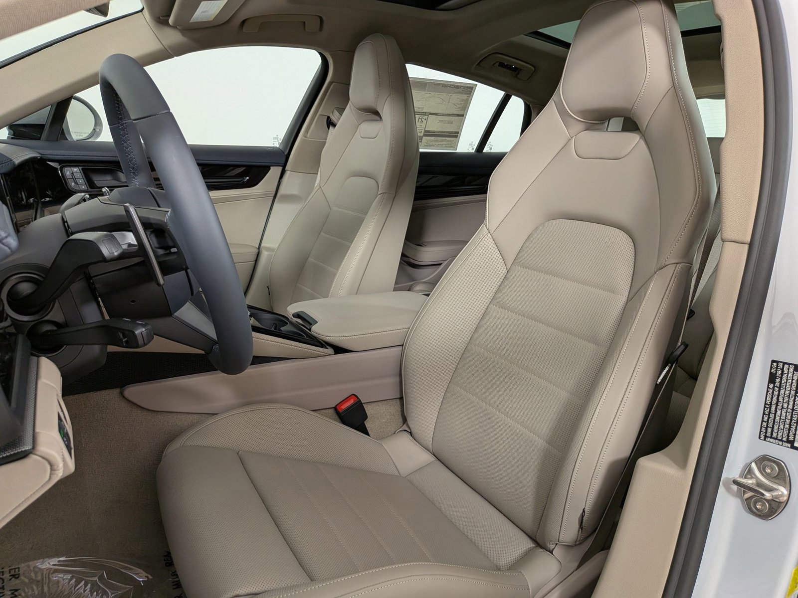 Certified 2026 Porsche Panamera image 5