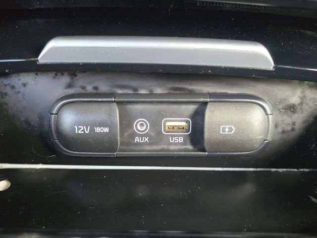 Used 2018 Kia Stinger Premium image 17