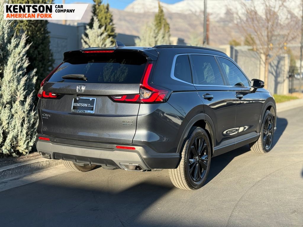 Used 2024 Honda CR-V Sport Touring image 8