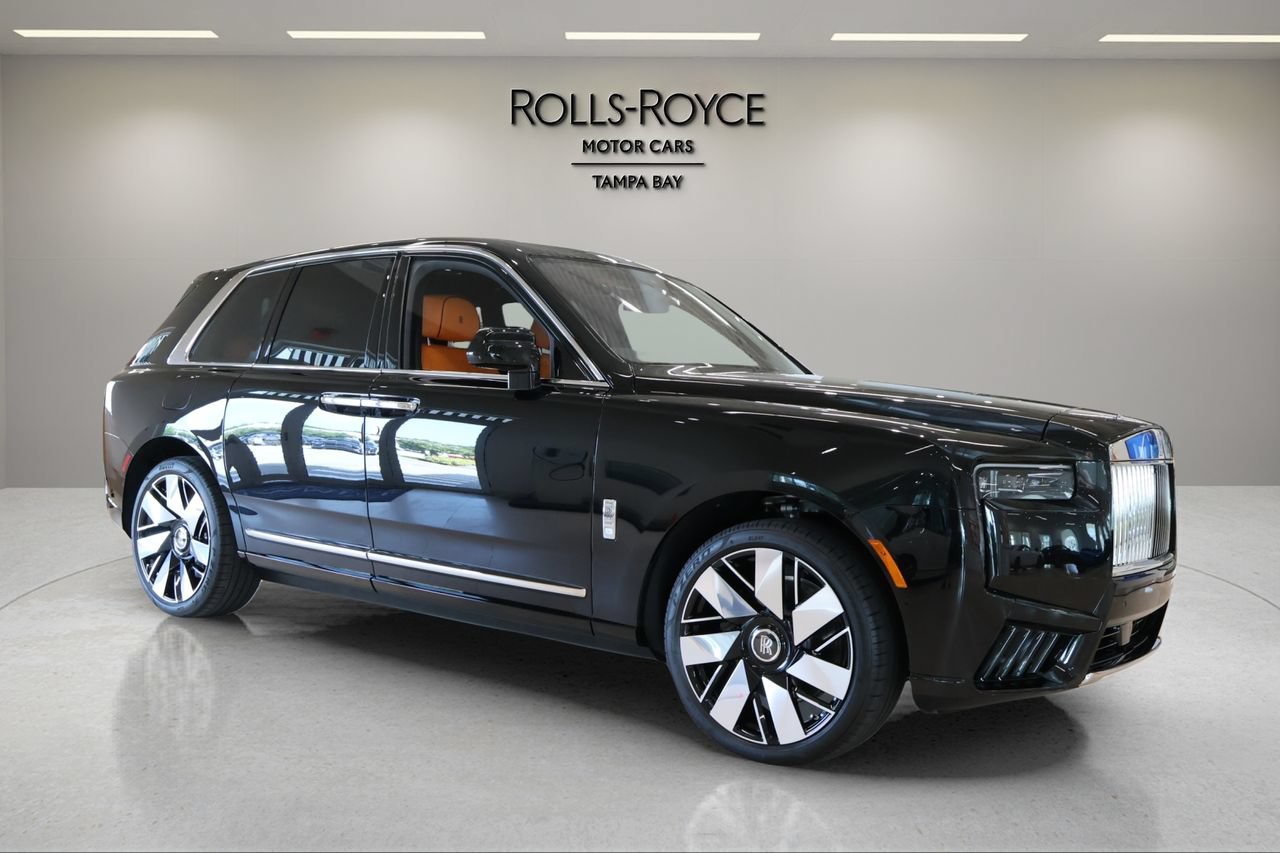 New 2026 Rolls-Royce Cullinan AWD/4WD image 7