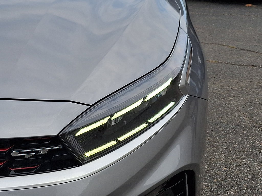 Certified 2023 Kia Forte GT FWD image 11