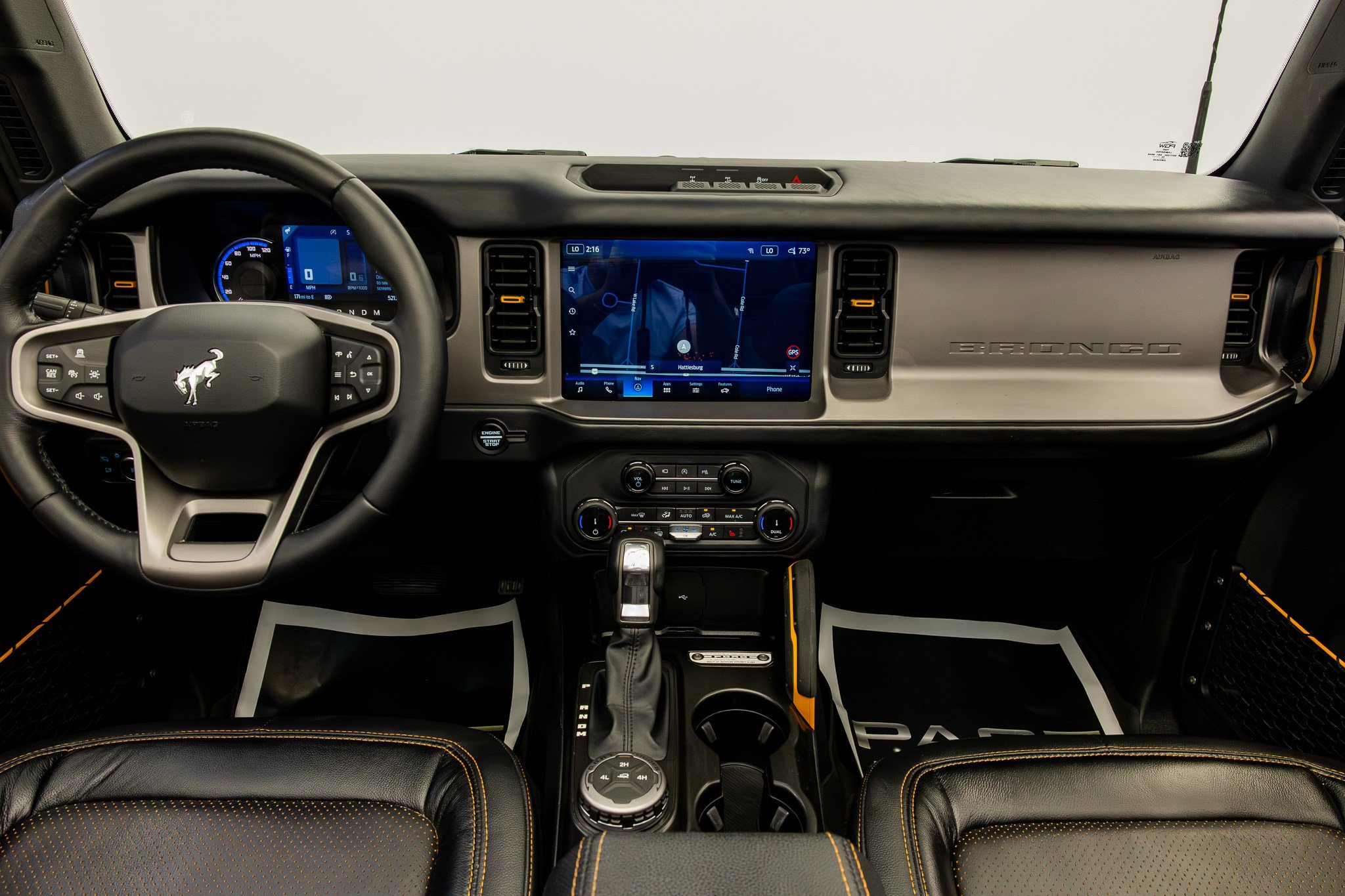 Used 2022 Ford Bronco Outer Banks AWD/4WD image 36