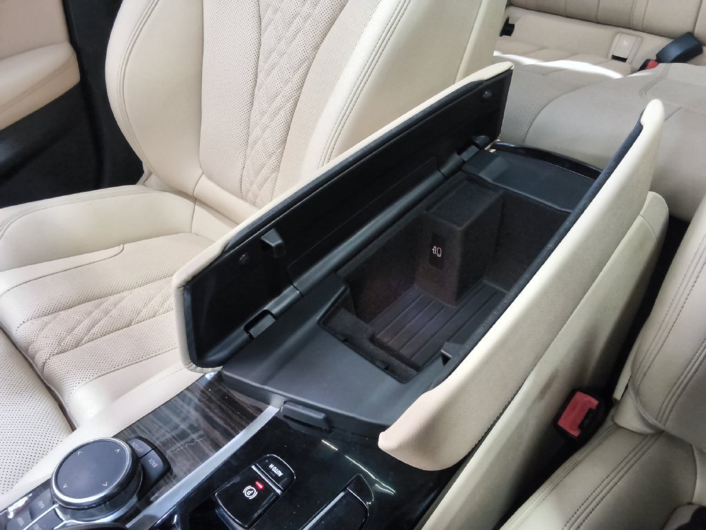 Used 2023 BMW 530i xDrive w/ M Sport Package AWD/4WD image 14