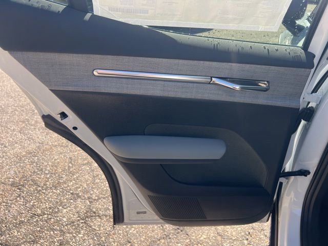 New 2026 Volvo EX30 Cross Country Ultra w/ Protection Package Premier AWD/4WD image 21