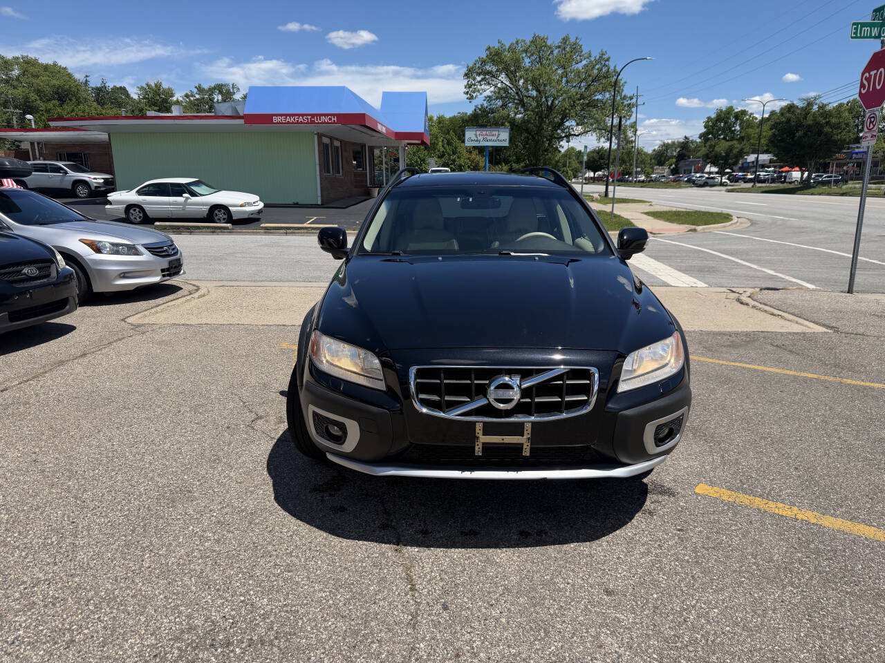 Used 2011 Volvo XC70 T6 AWD/4WD image 4
