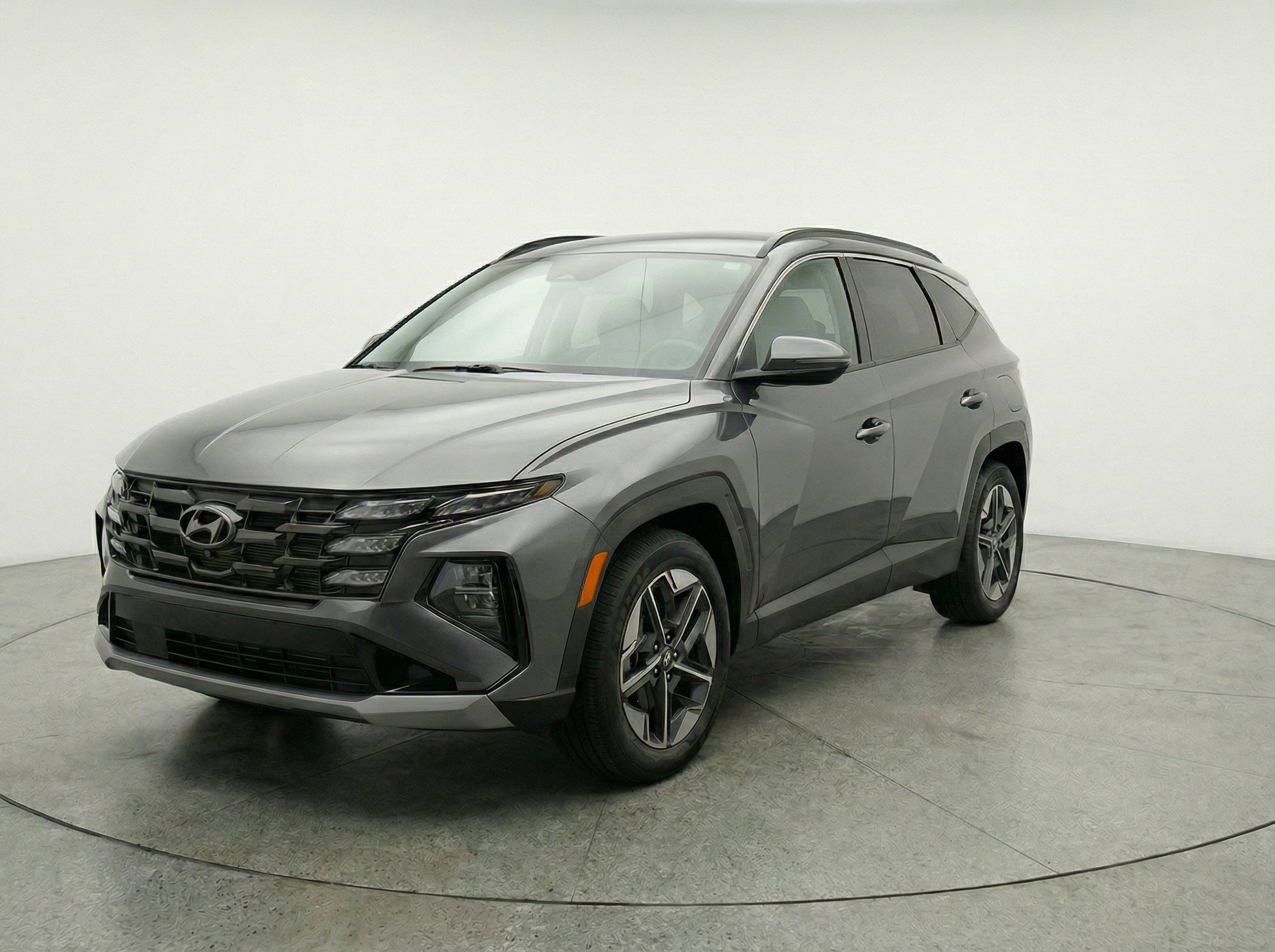 Used 2025 Hyundai Tucson SEL image 3