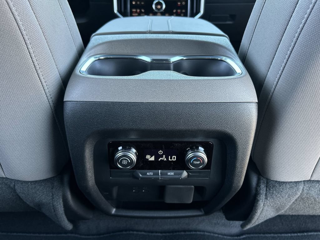 New 2026 GMC Acadia Elevation FWD image 21